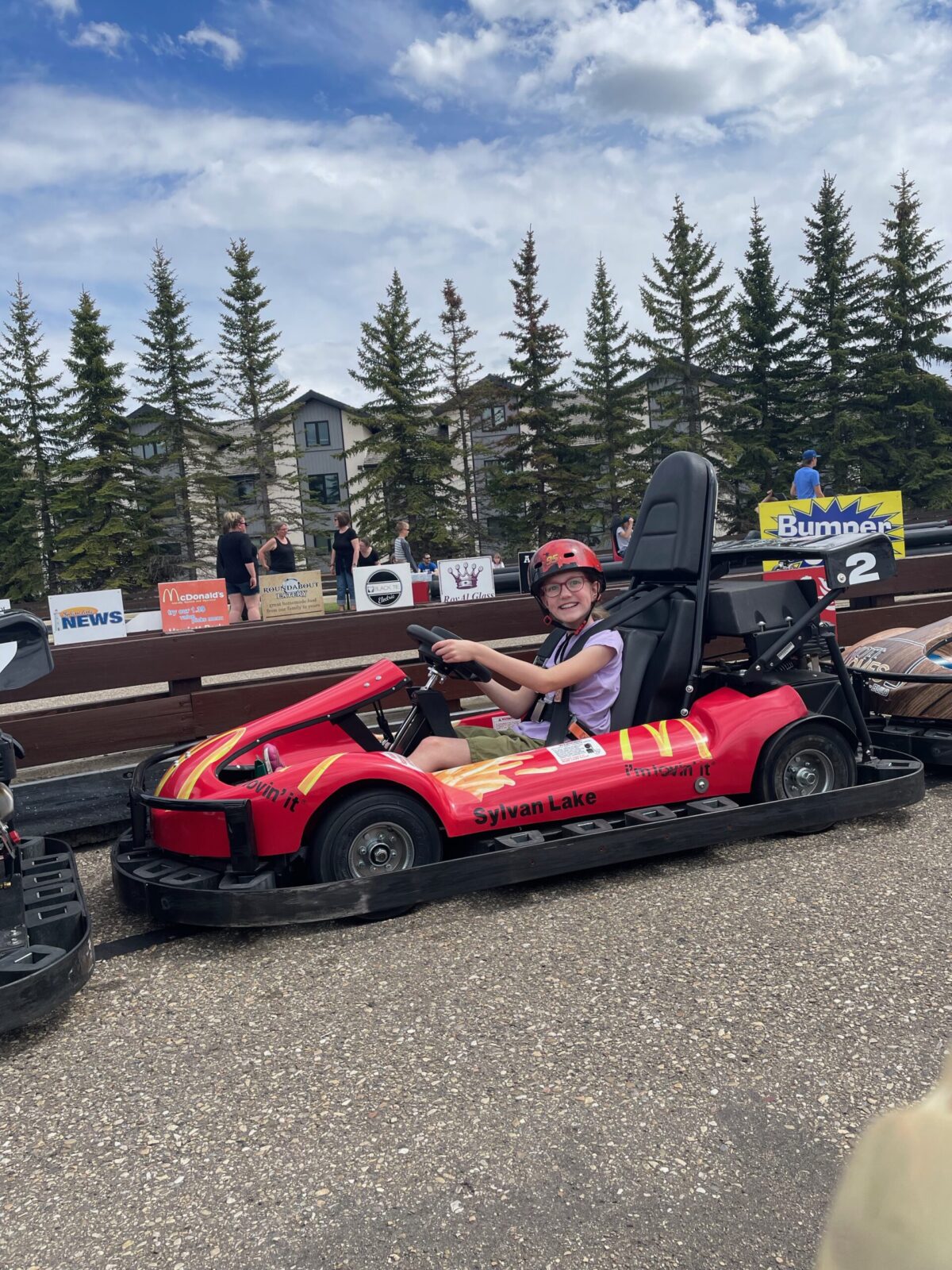 Featured image for “Shoreline Adventure at Lakeside Go-karts & Mini Golf”