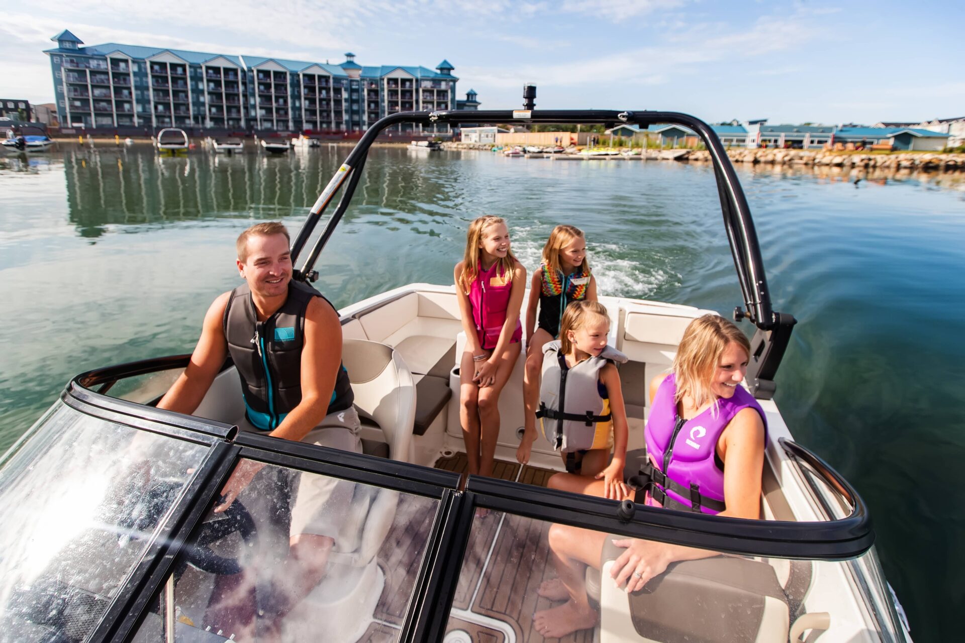 boating on sylvan lake
